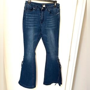 Venus Lace up flare jeans